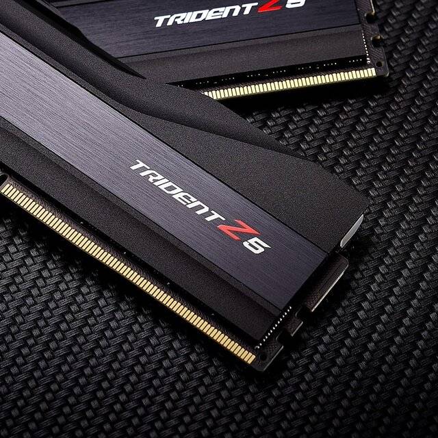 G.Skill Z5 64GB (2×32GB) 6000MT/s CL32 DDR5 RAM - صورة 2